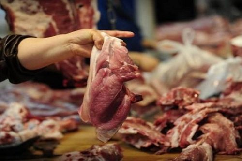 Thịt lợn bẩn sẽ gây nên những tác hại đáng sợ 