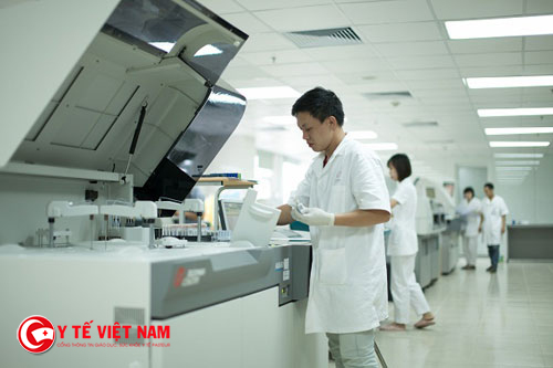 Trung tâm Giám định và Chứng nhận hợp chuẩn hợp quy - VietCert tuyển dụng nhân viên phòng thí nghiệm
