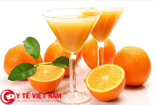 Bổ sung lượng Vitamin C đầy đủ vì Vitamin C có tác dụng kháng viêm rất tốt