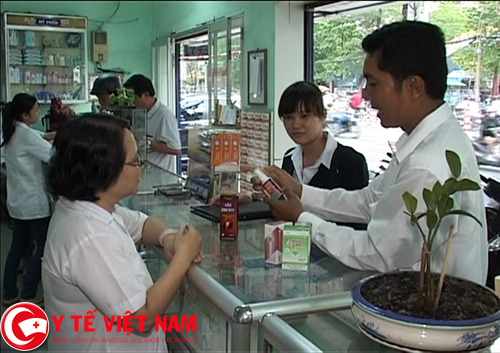 Trình dược viên kệnh bệnh viện Quảng Ngãi
