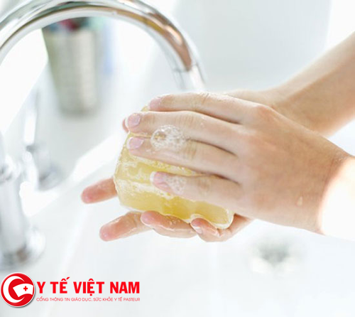 Rửa tay xà phòng cách phòng ngừa bệnh sốt xuất huyết