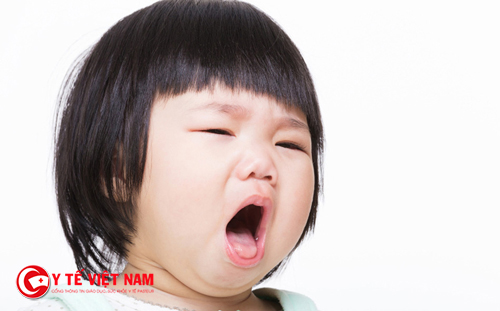Không nên lạm dụng thuốc kháng sinh khi điều trị ho cho trẻ nhỏ Không nên lạm dụng thuốc kháng sinh khi điều trị ho cho trẻ nhỏ
