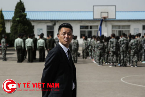 Trường học của anh Zhang đào tạo theo mô hình trường quân sự