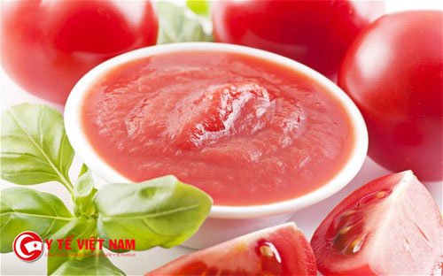 Cà chua giúp dưỡng da trắng hồng tự nhiên