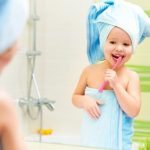 Làm thế nào để bé có thói quen thích đánh răng?