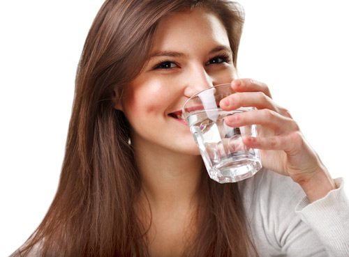 uống nước mỗi ngày để cơ thể luôn khỏe mạnh