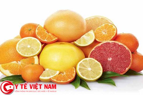 Bổ sung các loại trái cây giàu Vitamin C cho cơ thể