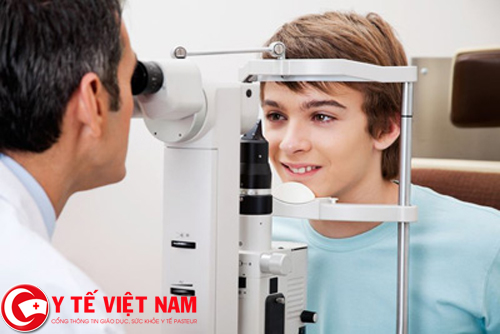Có những phương pháp chẩn đoán bệnh ung thư mắt nào