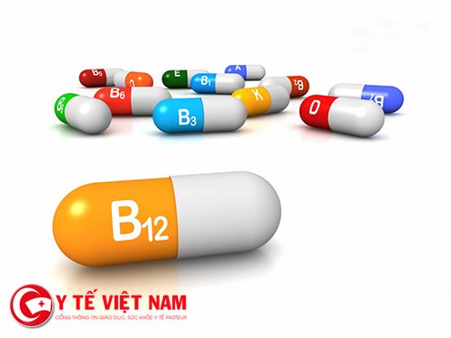 Có thể kết hợp uống vitamin B12 với một số loại vitamin khác như B1, B6