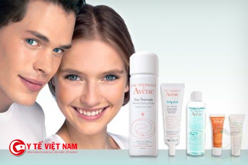 Kinh nghiệm chữa mụn cùng Avène