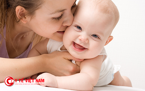 Tiêm phòng giúp sức khỏe của mẹ và bé khỏe mạnh trong cũng như sau thai kỳ