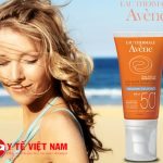 Công dụng của kem chồng nắng Avene Very High Protection