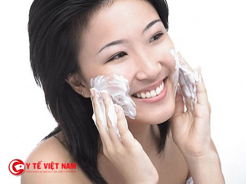 Với kem trị mụn Avène bạn sẽ cảm việc trị mụn trở nên đơn giản hơn bao giờ hết