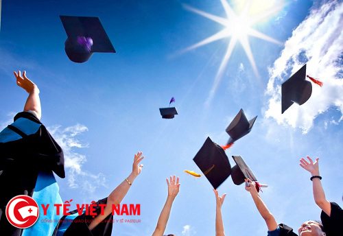 Tuyển sinh Đại học năm 2017: Đừng vội lo vẫn có điểm sàn đại học