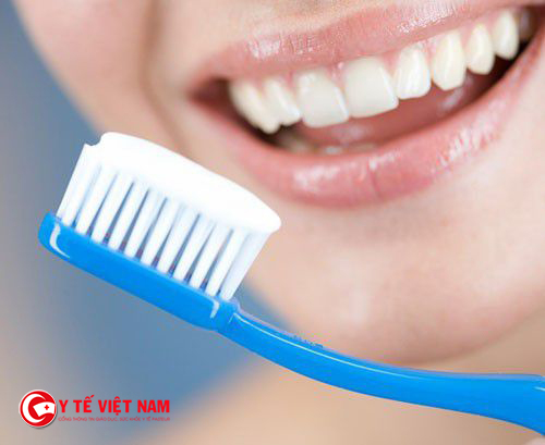 Vệ sinh răng miệng một cách hiệu quả giúp bạn có một hàm răng chắc khỏe