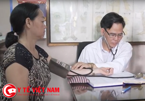 Lương Y Phạm Ngọc Khánh kể lại hành trình trở thành thầy thuốc vì… mẹ