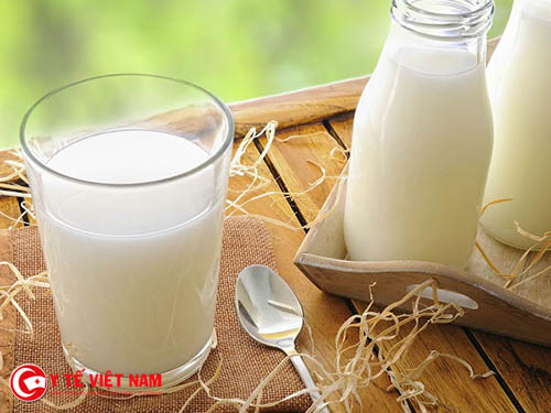 Sử dụng sữa tươi để dưỡng da trắng mịn hồng hào Sử dụng sữa tươi để dưỡng da trắng mịn hồng hào