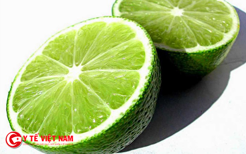 Nước cốt chanh giúp xóa mụn thâm hiệu quả Nước cốt chanh giúp xóa mụn thâm hiệu quả