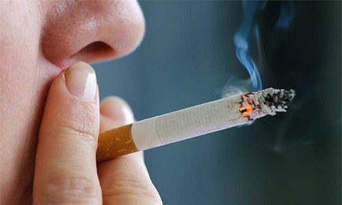 Hút thuốc lá là nhân tố gây ung thư phổi