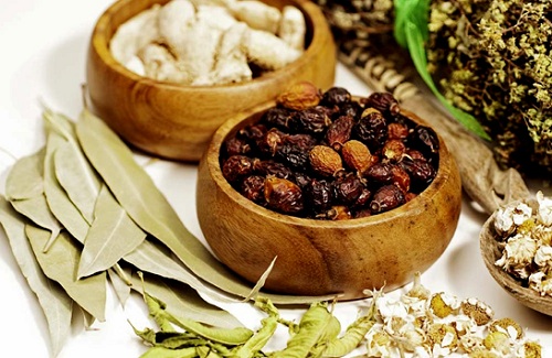 Thầy thuốc tư vấn bài thuốc Đông Y điều trị bệnh thủy đậu
