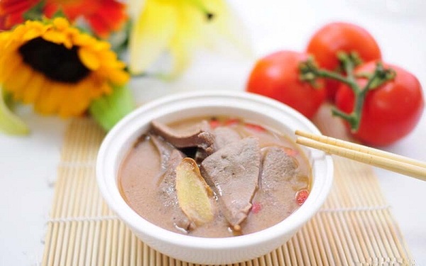 Món ăn bài thuốc Đông Y hỗ trợ điều trị cận thị hiệu quả Món ăn bài thuốc Đông Y hỗ trợ điều trị cận thị hiệu quả