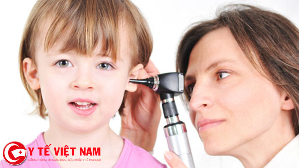 Những điều cần biết về điều trị viêm tai giữa ở trẻ nhỏ
